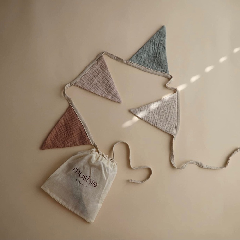 Mushie Garland